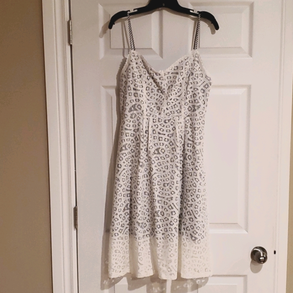 🌸🌸Gorgeous white lace dress